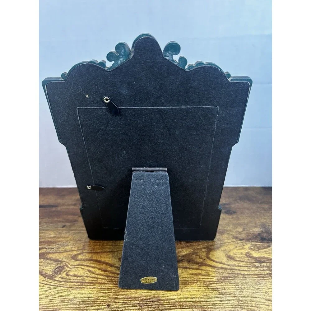 Vintage Ornate Green 5x7 Picture Frame Easel Gold Accent Taiwan Home Decor Photo
